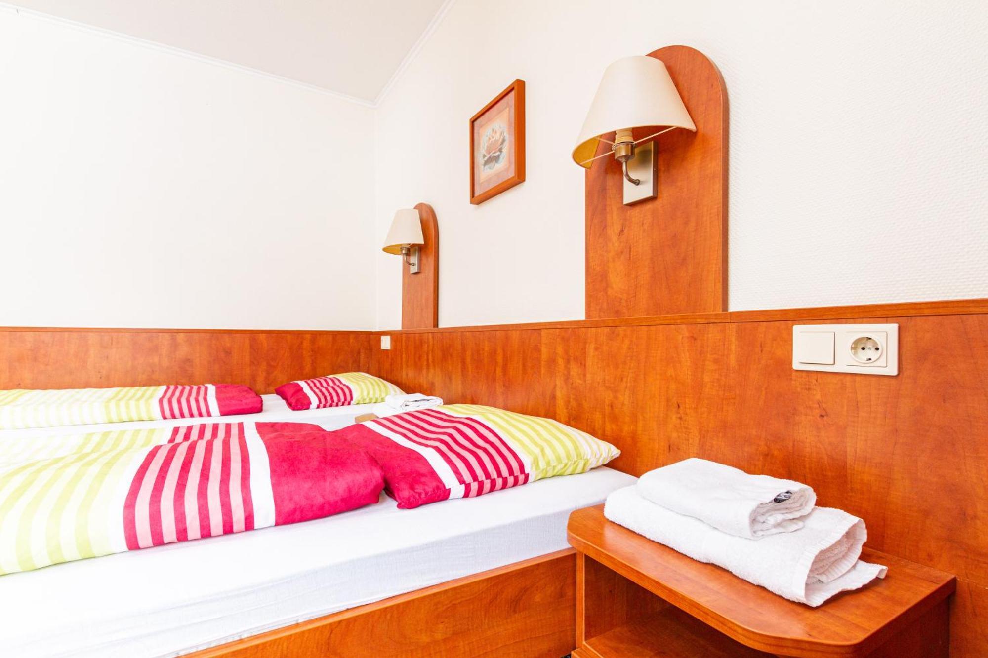 Landhotel Georgshof Hünfeld Pokoj fotografie