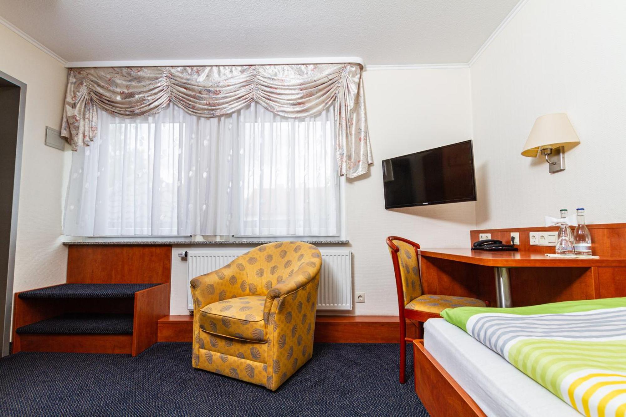 Landhotel Georgshof Hünfeld Pokoj fotografie